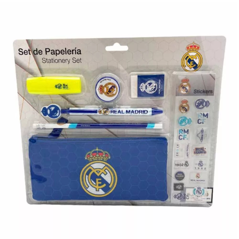 Real Madrid iskolai szett matricával demo